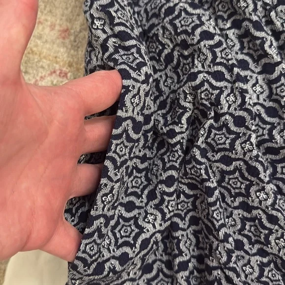 Knox Rose Batik Patterned Shorts - Picture 4 of 6